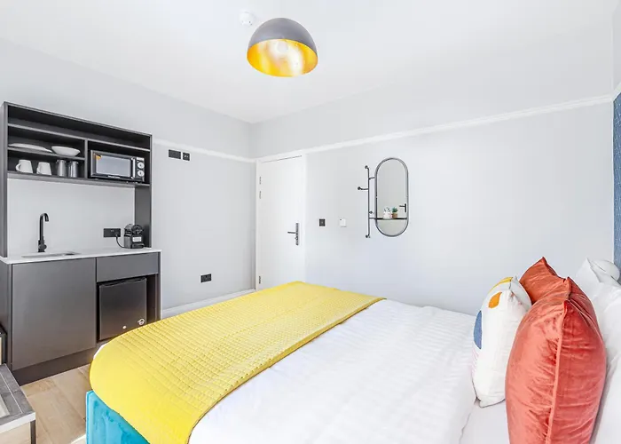 Kensington Rooms - Philbeach Gardens