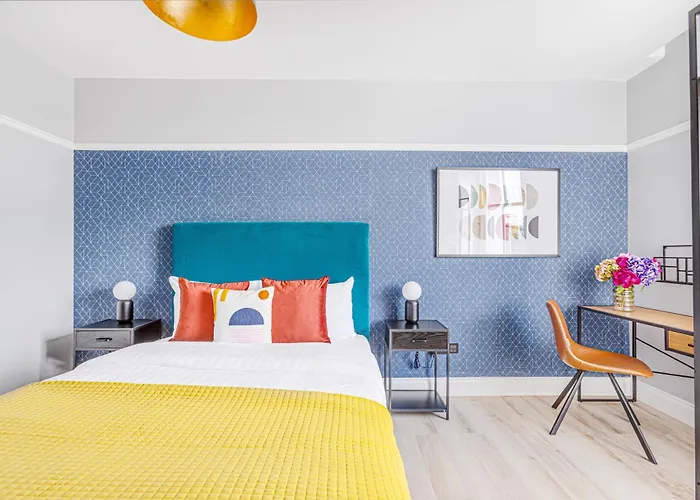 Kensington Rooms - Philbeach Gardens